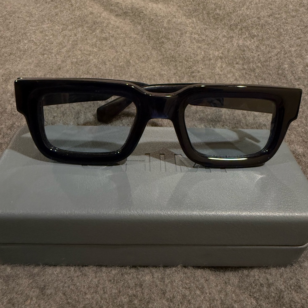 Black Rectangular Sunglasses - image 1